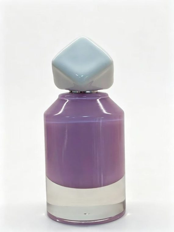 Inner spray colored perfume bottle